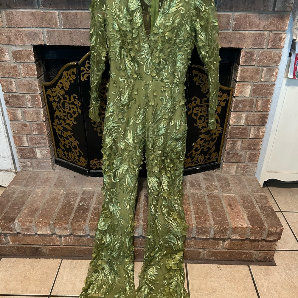 FASHION NOVA Jumpsuit Pants Dress Olive Floral Lace V-Neck Sequins Sheer S-M - Picture 3 of 10